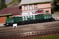 RF28/13] Arnold Spur N 82310, DB E-Lok BR 194 OVP Top Zustand