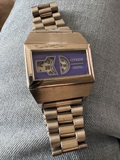 Scheibenuhr mit Blauen