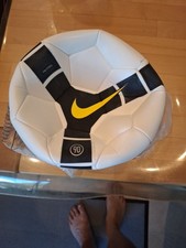 Fußbälle von nike t90 strike - fußbälle,