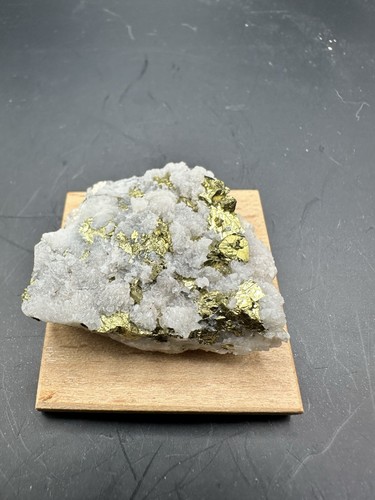 Calcit dolomit mit - calcit,