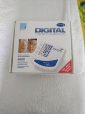 Blutdruckmessgerät digital - blutdruckmessgerät, hg