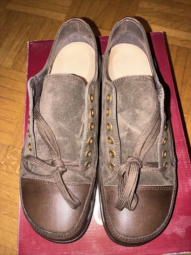 Birkenstock footprints - birkenstock,