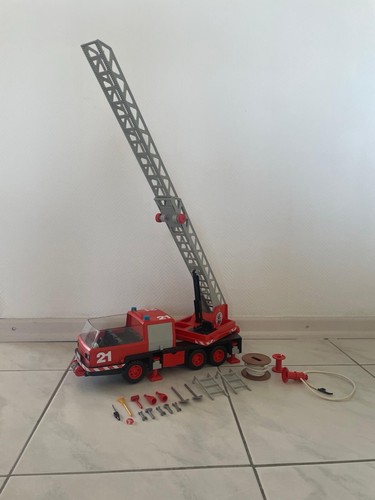 Playmobil feuerwehrauto aus - playmobil,