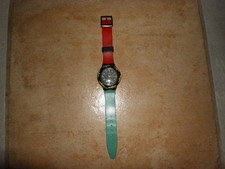 Armbanduhr MC farbig rot grün schwarz gelb mit Batterie farbige Zeiger