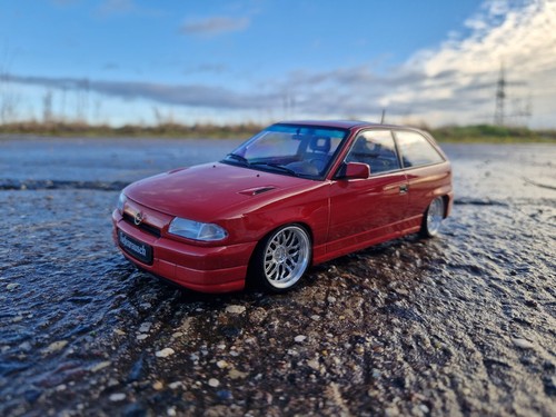 Opel astra gsi tiefer - 1:18,