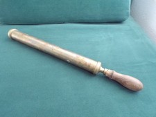 alte Giftspritze Unkraut