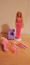 Twirly Curls Barbie mit Curler