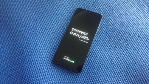 Samsung galaxy a20e - samsung,