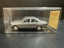 Wiking Modellauto 1:87 H0 Mercedes-Benz 190E Nr. 12145 Silber