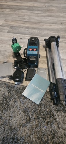 Kreuzlinienlaser mit stativ - ,