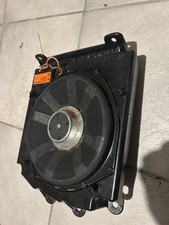 BMW E60 E63 E64 M5 M6 Logic7 Subwoofer Bass Lautsprecher links 6919357