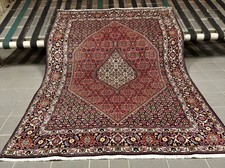 Schöner Handgeknüpft