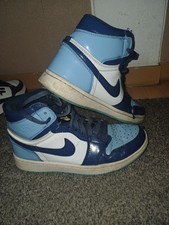 Nike Air Jordan 1 High University Blue, Größe EU 38.5