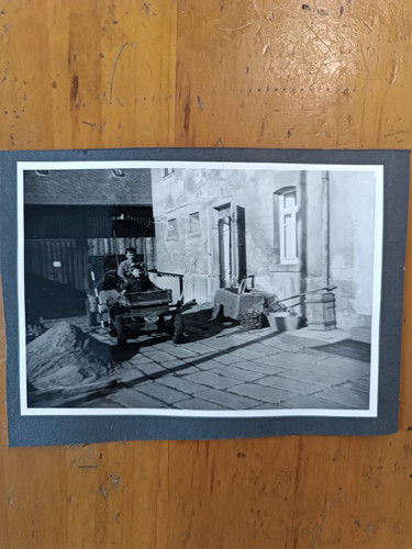Altes foto kind auf traktor - altes,