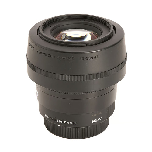 Sigma 30mm dc - sigma, dn