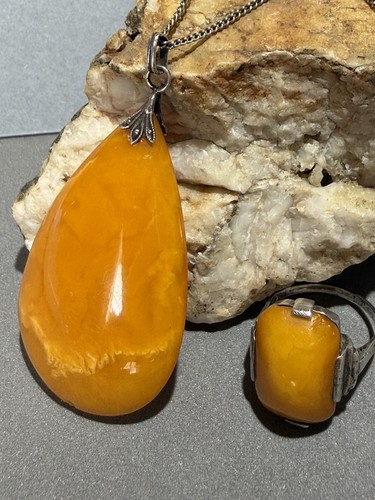Vintage butterscotch bernstein - butterscotch,