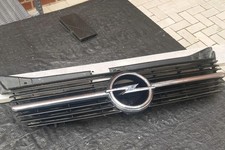 Opel Omega B Kühler/ Ziergrill Motorhaube 90491397 90459940 90491919