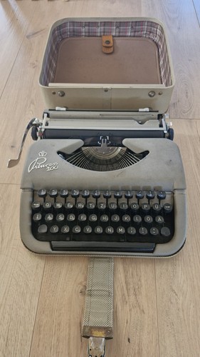 Schreibmaschine princess 100 - schreibmaschine,