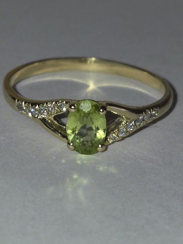 Gold ring 585 mit peridot - mit, und