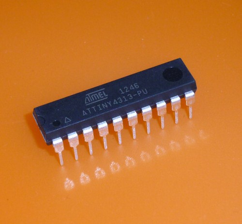 Atmel attiny4313 dil - attiny4313-pu,