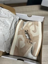 Nike Air Jordan 1 Mid SE