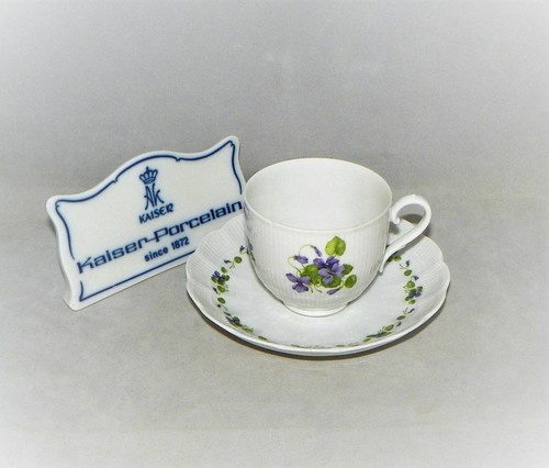 Kaffeetasse untertasse von - +,