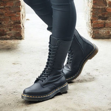 Dr. Martens 1B99 Black schwarz