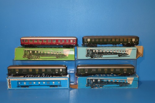 Märklin blech - 4x,