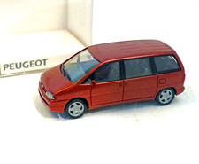 Peugeot 806 rot metallic - 806, rot-metallic
