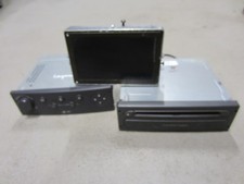 RENAULT LAGUNA 2 GPS NAVIGATION SYSTEM RADIO NAVI SAT NAV CARMINAT