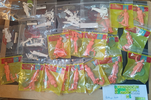 Figuren weichplastik - 23,
