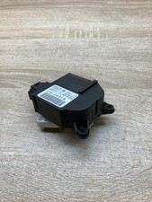 2912031B 006972T  Air flap