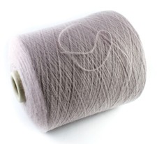 50€/kg Sehr weiche Lace Alpakawolle Parsival 668 Nm 2/15 Kone Lineapiu 750m/100g