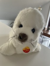 STEIFF Kuscheltier Robbe Issy
