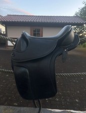 Barefoot Sattel London S2