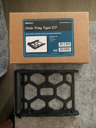 Synology disk tray type - synology, d7