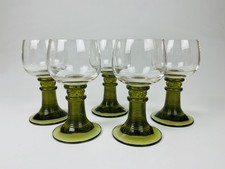 Set fünf Vintage-Weingläsern