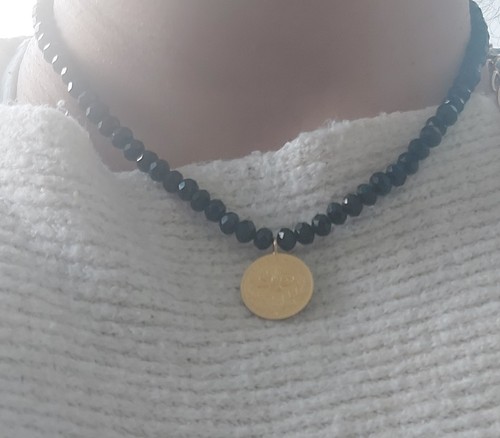 Halskette mit schwarzen perlen - mit,