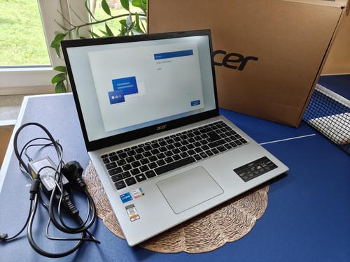 Acer aspire laptop - |, intel
