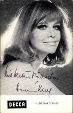 Ak Schauspielerin Hildegard Knef, Portrait, Autogramm - 10905399