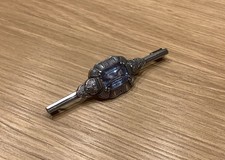 Brosche mit hellblauem Stein (Antikschmuck)