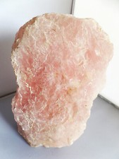 Älterer großer Rosenquarz mit Loch auch für Brunnen geeignet 19 cm - 2,7 KG