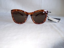 Ausgefallene Sonnenbrille von