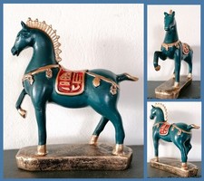 Handbemaltes Pferd Figur