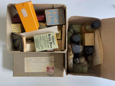 Konvolut altes Zahnarzt Zubehör Mustertuben Protefix Probebeutel Haftpulver alt