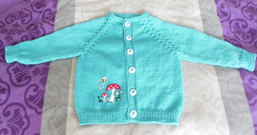 Strickjacke mit niedlicher