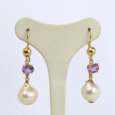 18Kt Yellow Gold Earrings With