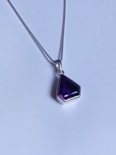 Natürlicher amethyst - natürlicher,