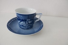 Berlin Design Weihnachts Kaffeetasse und Untertasse  - 1989 Friedrichstadt *1*