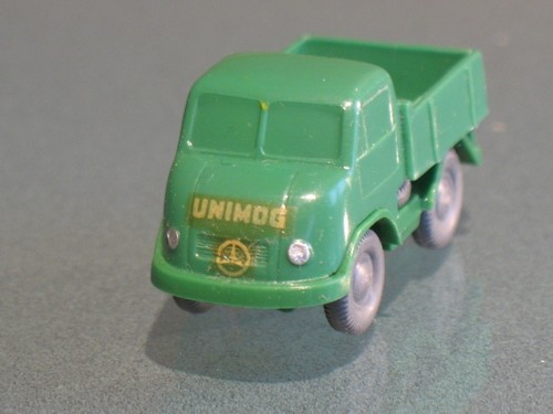 Unimog geschlossen - █►,